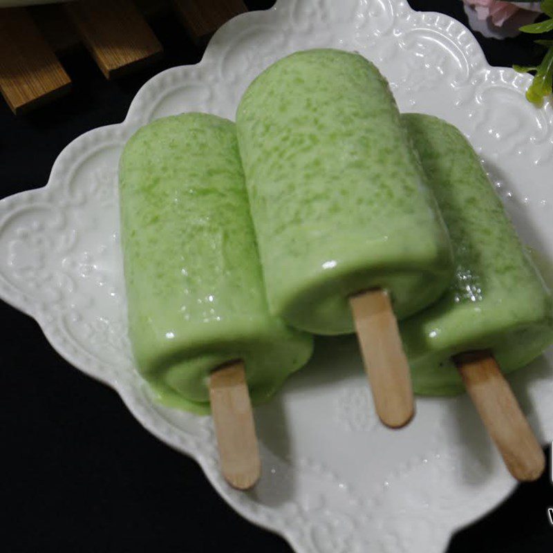 Step 4 Final product Green rice ice cream stick