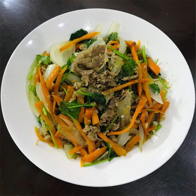 Step 4 Final Product Stir-fried beef with carrots