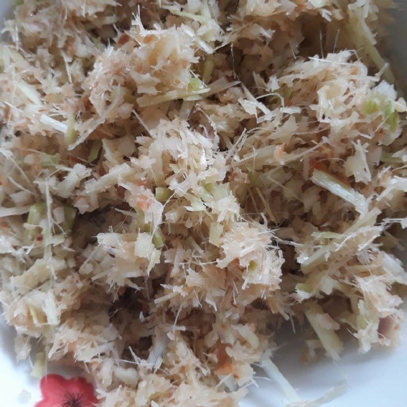 Step 2 Marinating Minced Meat for Minced Meat Steamed with Fermented Shrimp Paste
