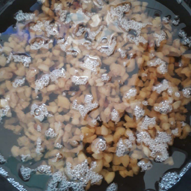 Step 1 Rendering Fat for Minced Meat Steamed with Fermented Shrimp Paste