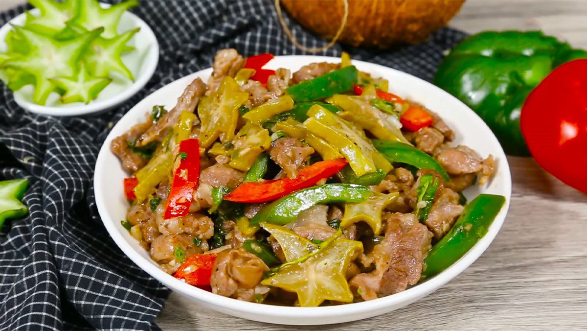 2 ways to cook stir-fried pork with starfruit that are delicious and irresistible 2 Stir-fried pork with starfruit and bell pepper