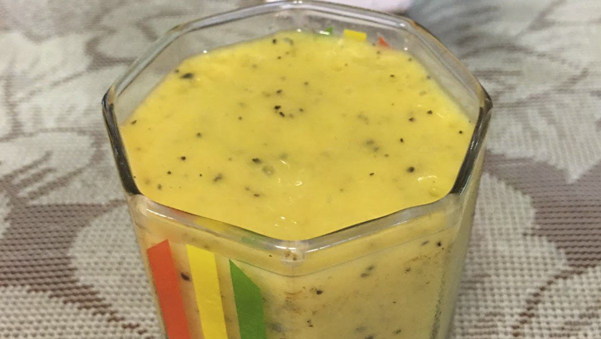 3 Ways to Make Delicious Mango Smoothies to Cool Down on Hot Days 22 Mango Passion Fruit Smoothie