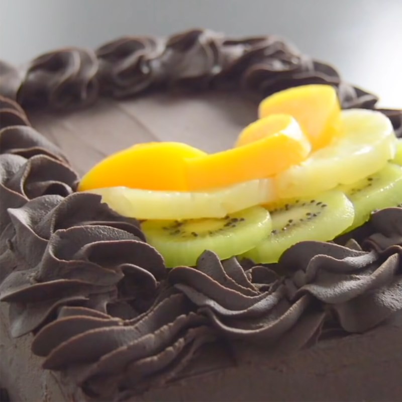 Step 7 Decorating Fruit Chocolate Cake