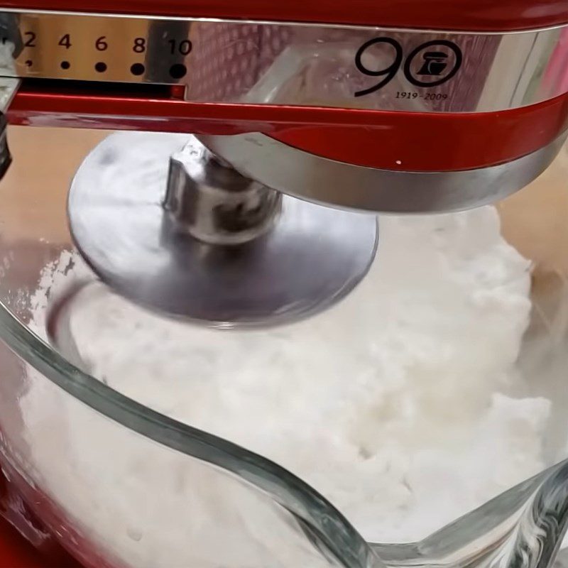 Step 5 Mix the dough Bánh bột lọc Phan Thiết