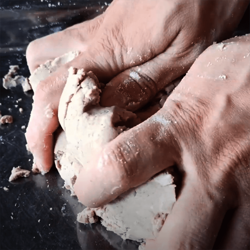 Step 1 Mix the cake flour Tu Hú Cake
