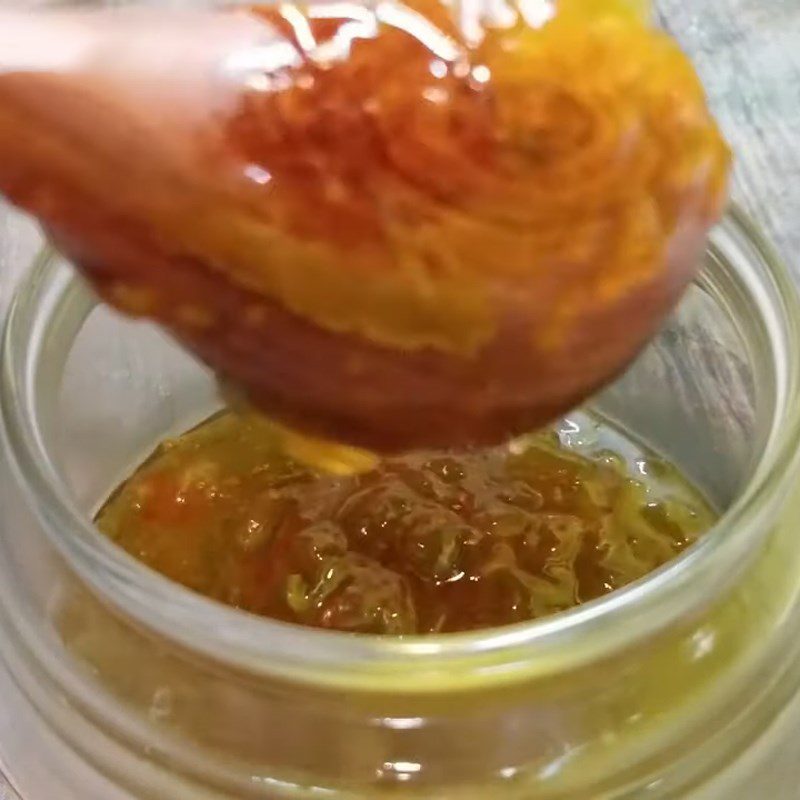 Step 4 Mix the grapefruit with honey Grapefruit honey syrup