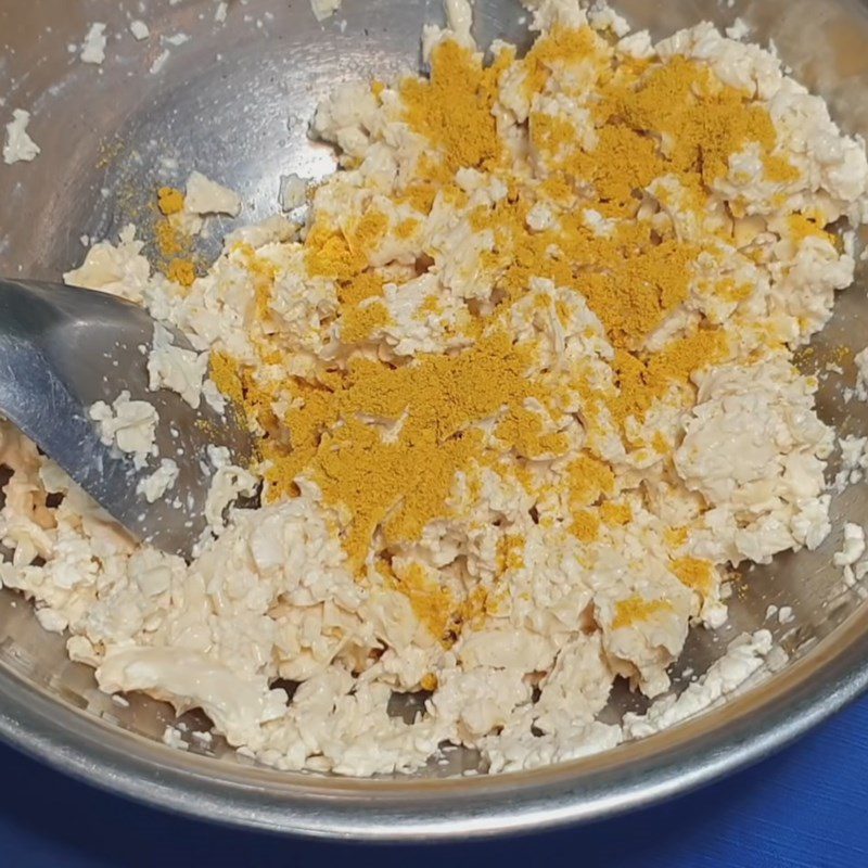 Step 3 Mashing Tofu Vegetarian Fried Egg from Tofu Skin