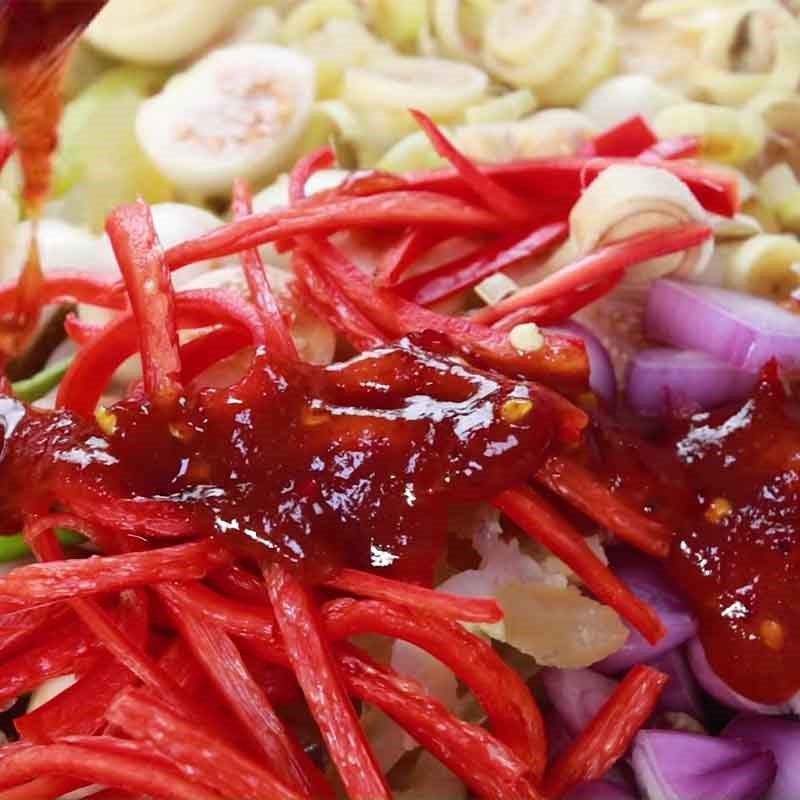 Step 4 Mix beef tendon with sauce Beef tendon salad