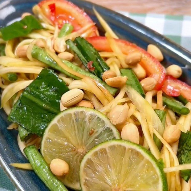 Step 3 Mix the salad Thai papaya salad (Recipe shared by Tiktok Vegetarian Kitchen XANH)
