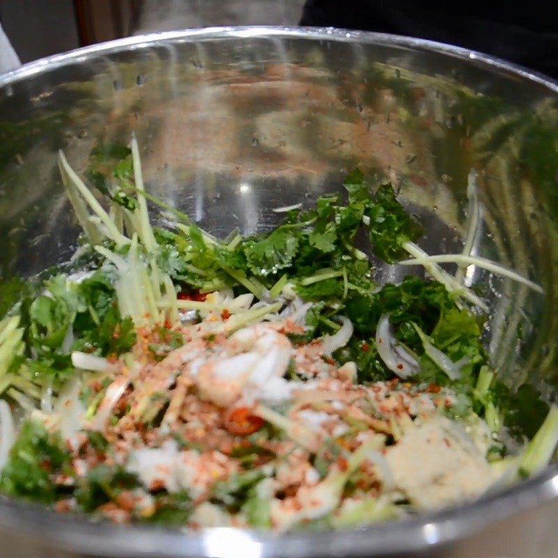 Step 3 Mixing the salad Fresh anchovy salad