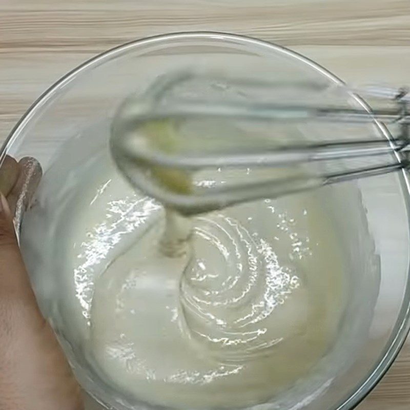 Step 2 Mix the cake batter Doremon pancakes - dorayaki pancakes without baking powder and eggs