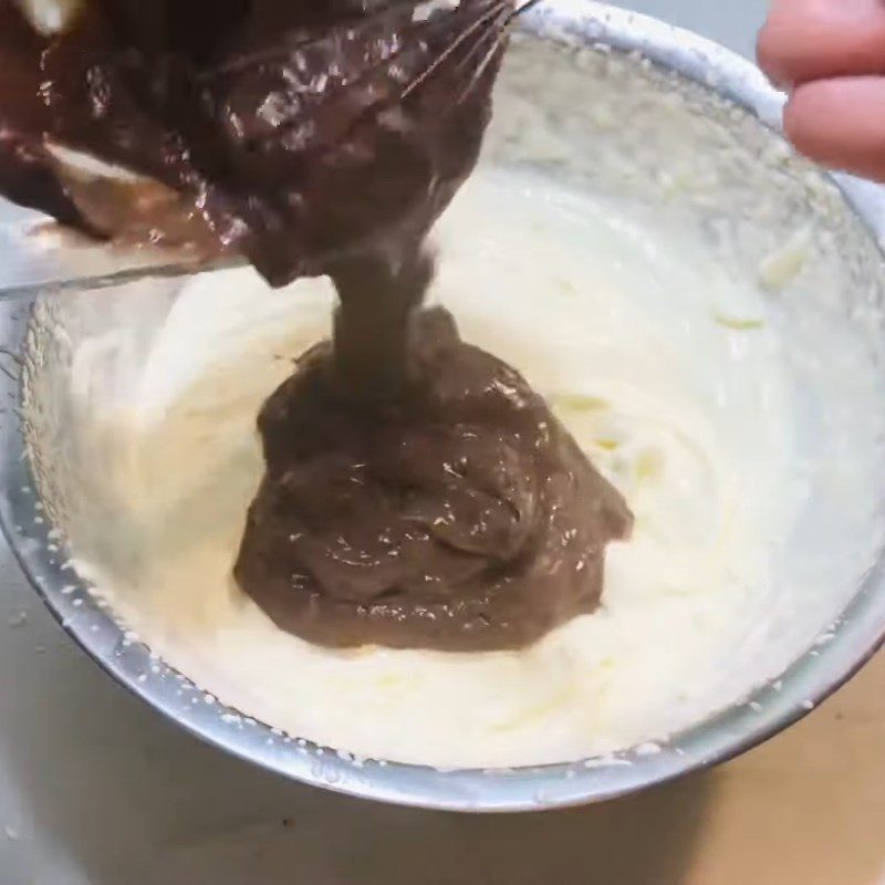 Step 3 Mixing the cream mixture Cocoa ice cream
