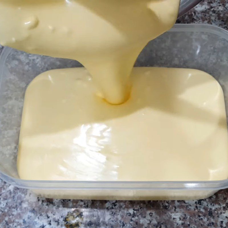 Step 4 Mixing the coconut cream mixture Coconut ice cream