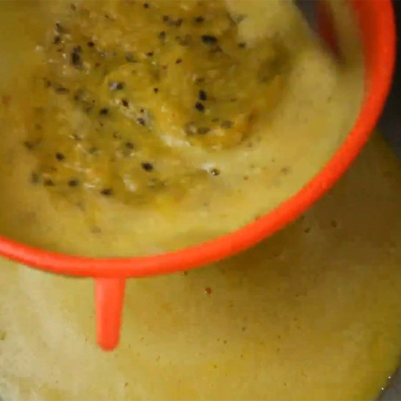 Step 3 Strain the passion fruit mango juice Passion fruit mango juice