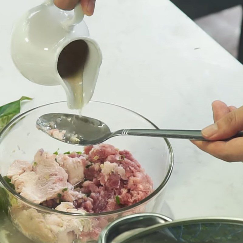 Step 2 Mix the mackerel fish sauce mixture for Mackerel Fish Sauce with Minced Meat