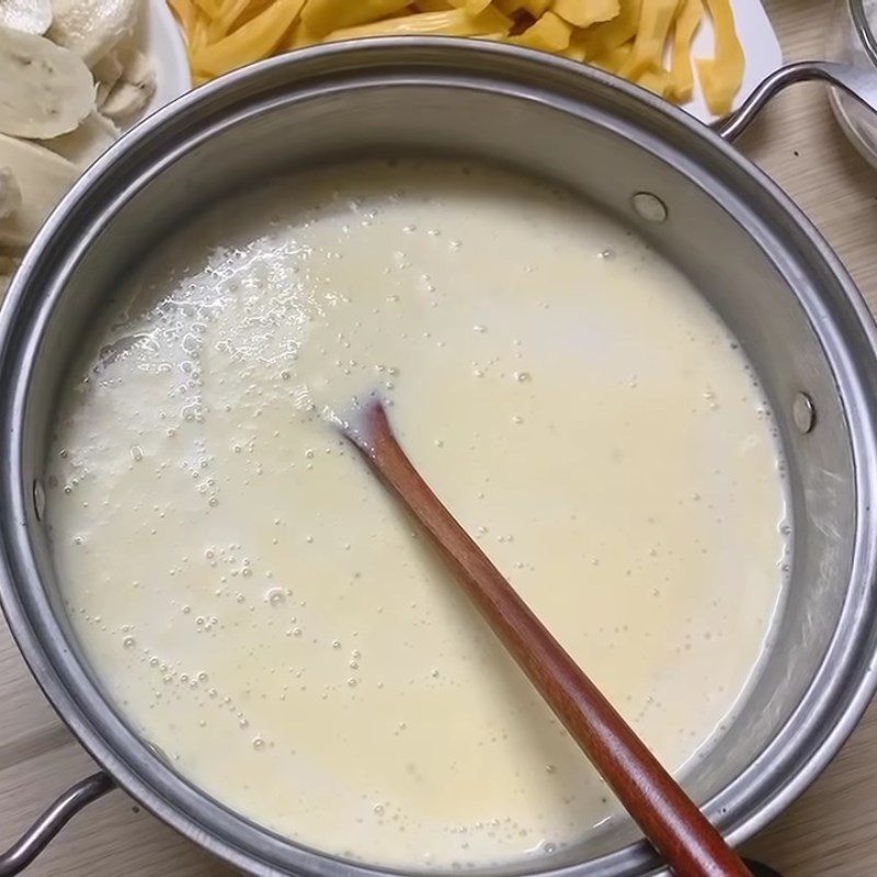 Step 3 Mix the blended jackfruit with milk Jackfruit banana ice cream