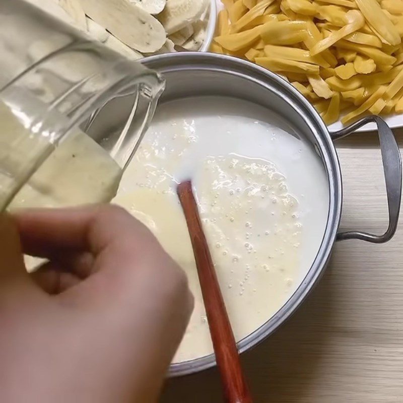 Step 3 Mix the blended jackfruit with milk Jackfruit banana ice cream