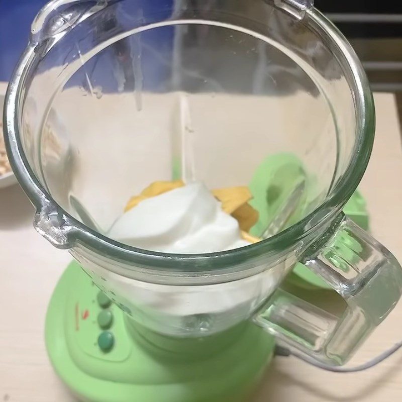 Step 3 Mix the blended jackfruit with milk Jackfruit banana ice cream