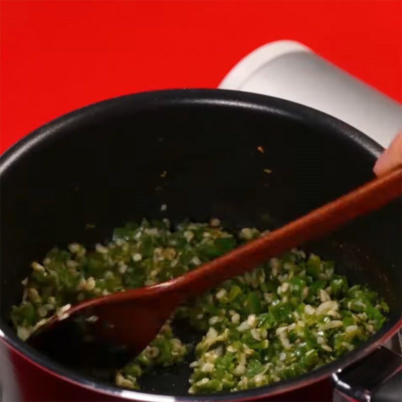 Step 1 Mix the green pepper mixture for spicy beef Kimbap