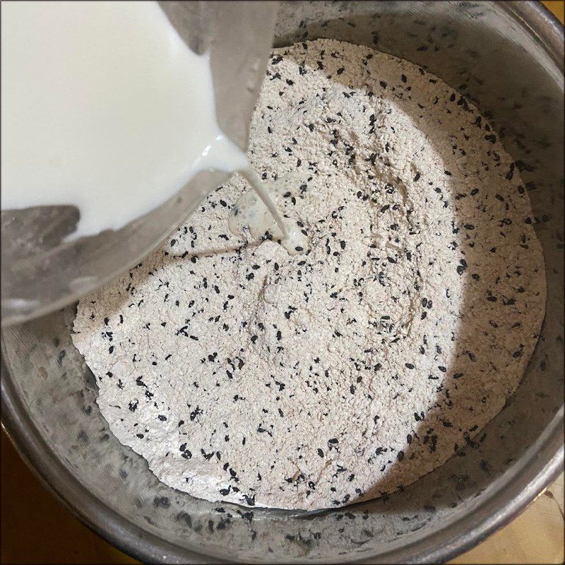 Step 1 Mixing ingredients for Black Sesame Oatmeal Cookies