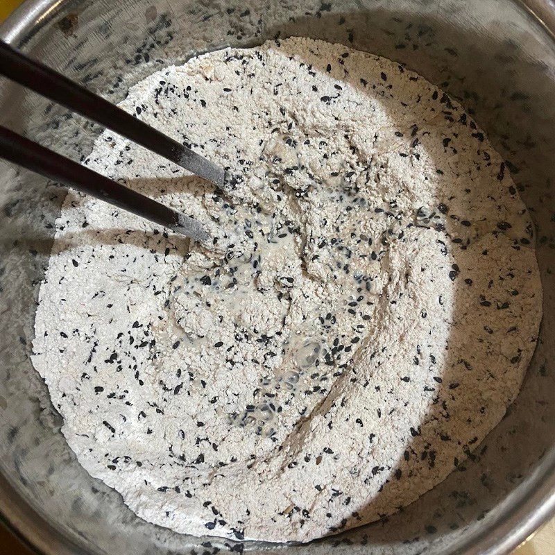 Step 1 Mixing ingredients for Black Sesame Oatmeal Cookies