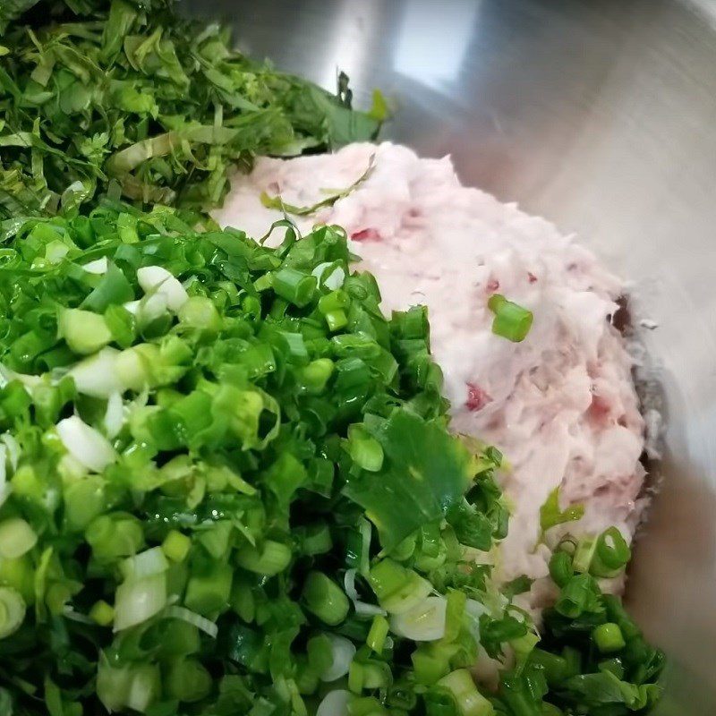 Step 4 Mix the pork sausage filling Boiled pork sausage