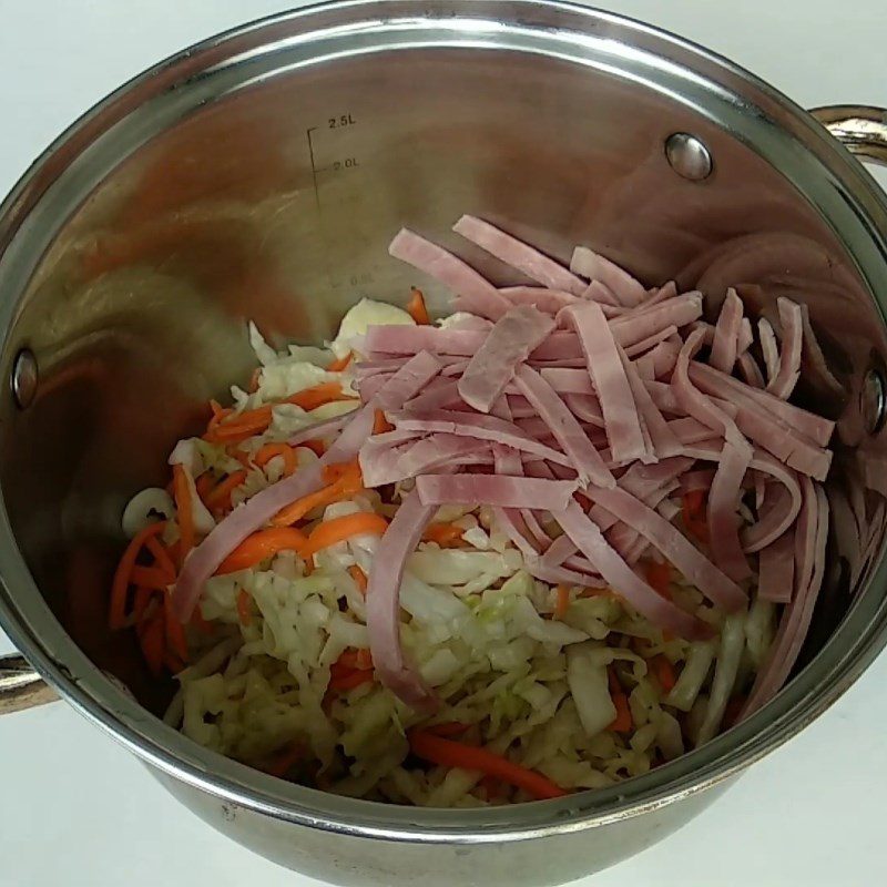 Step 3 Mix salad Cabbage salad with mayonnaise jambon