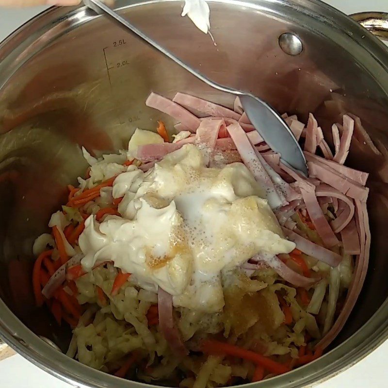 Step 3 Mix salad Cabbage salad with mayonnaise jambon
