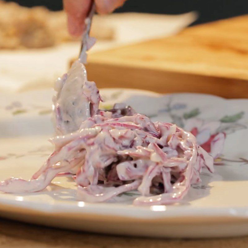 Step 4 Mix salad for Walnut Candy Purple Cabbage Salad