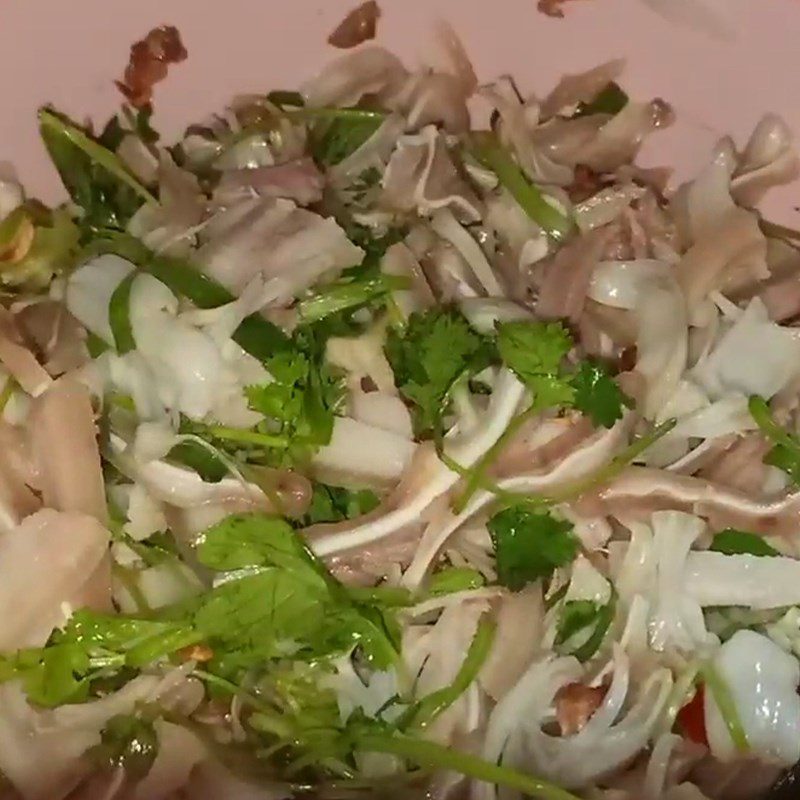 Step 5 Mix pig ear Young jackfruit salad with pig ear