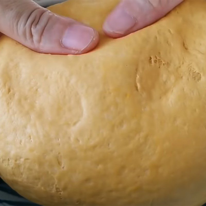 Step 4 Mix and knead the pumpkin dough Pumpkin cake with peanut filling