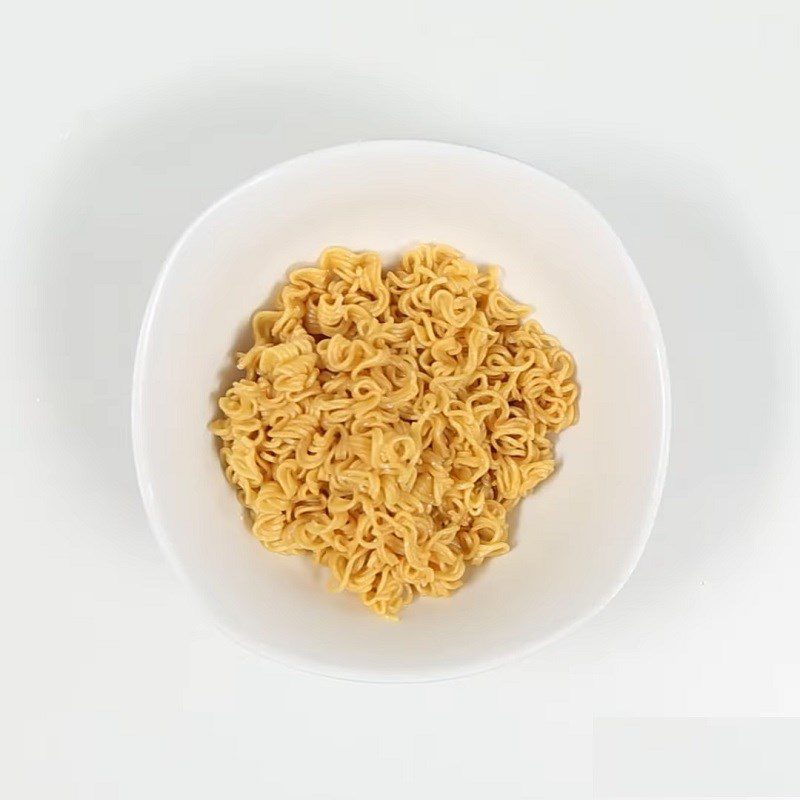 Step 2 Blanch the noodles Spicy Sour Noodles with Dried Shrimp