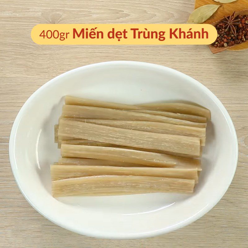 Step 1 Blanching vermicelli for Sour Spicy Trung Khanh Vermicelli