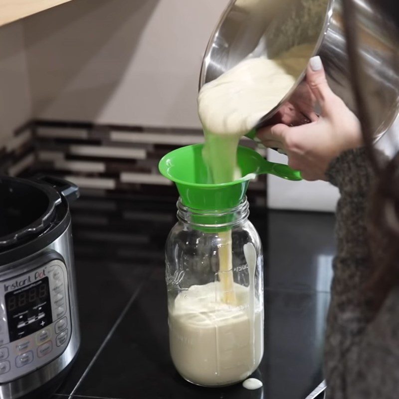 Step 2 Incubate soy milk yogurt using an electric pressure cooker