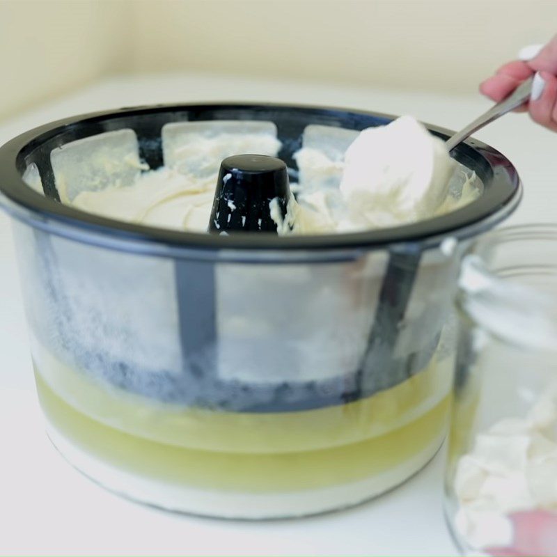 Step 2 Incubate soy milk yogurt using an electric pressure cooker