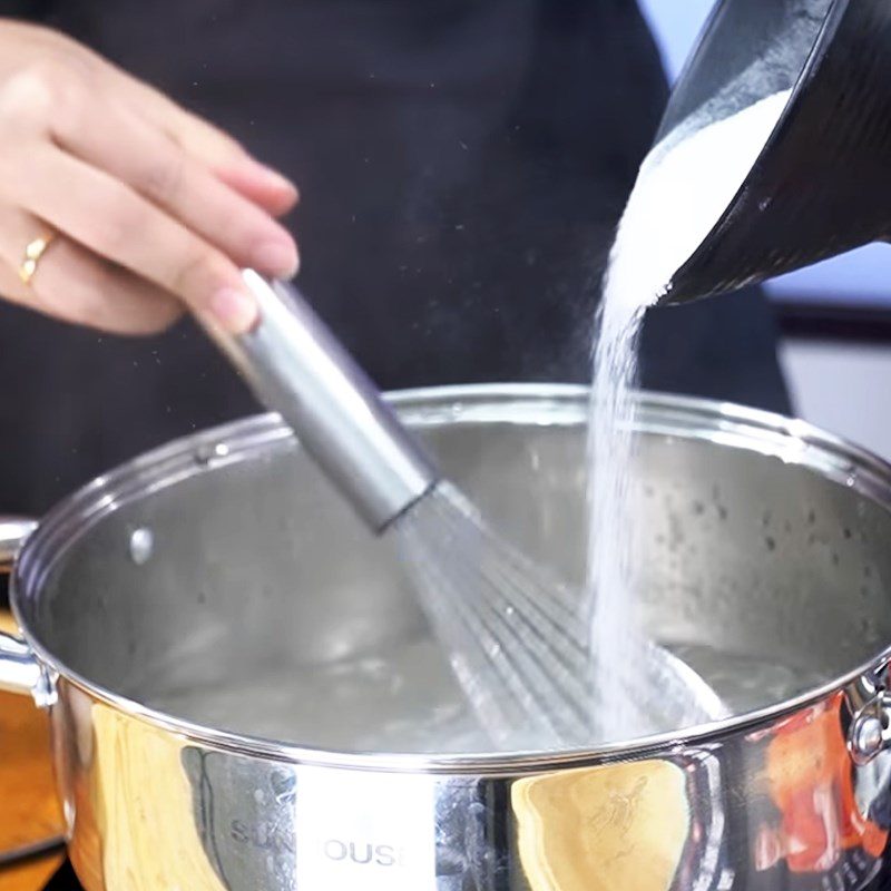 Step 1 Cook the agar powder for Yakult milk tea