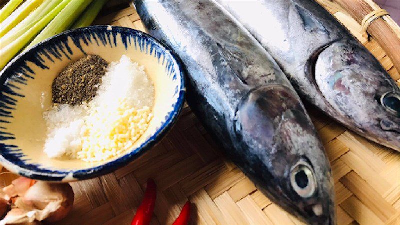 Ingredients for grilled fish with lemongrass and chili