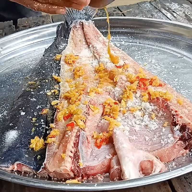 Step 3 Marinate the catfish Dried catfish marinated with ginger and chili