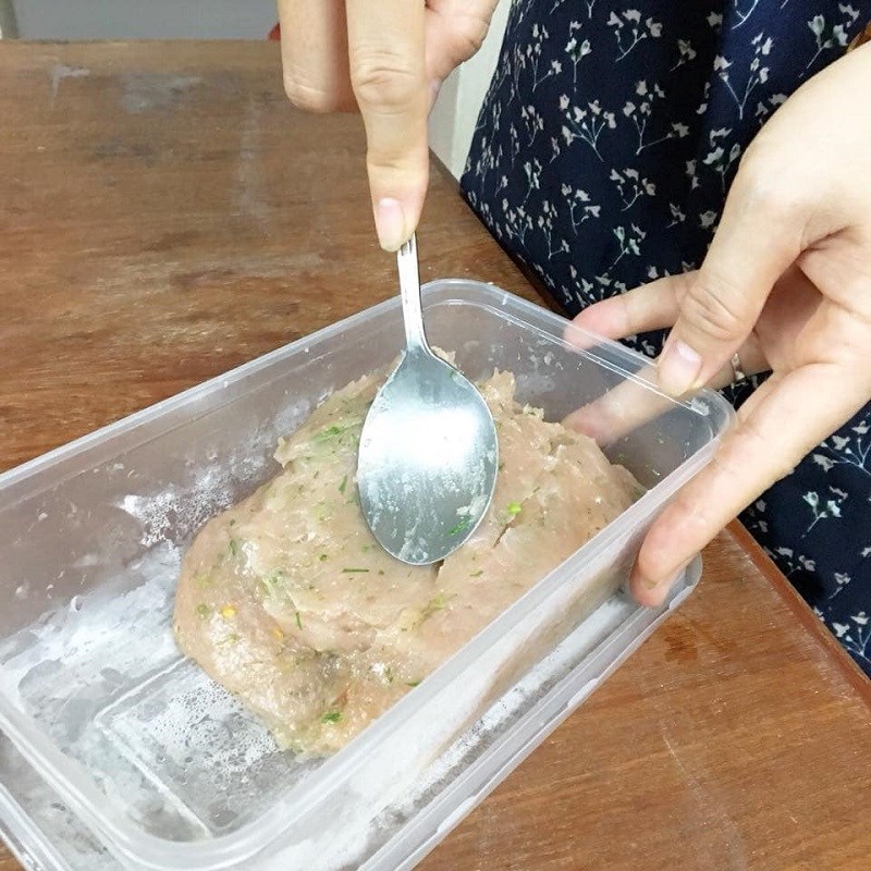 Step 2 Marinate fish paste Fish paste