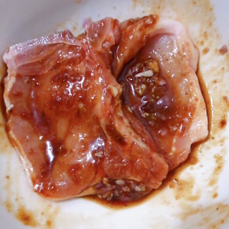 Step 2 Marinate the ribs How to make honey fried pork chops