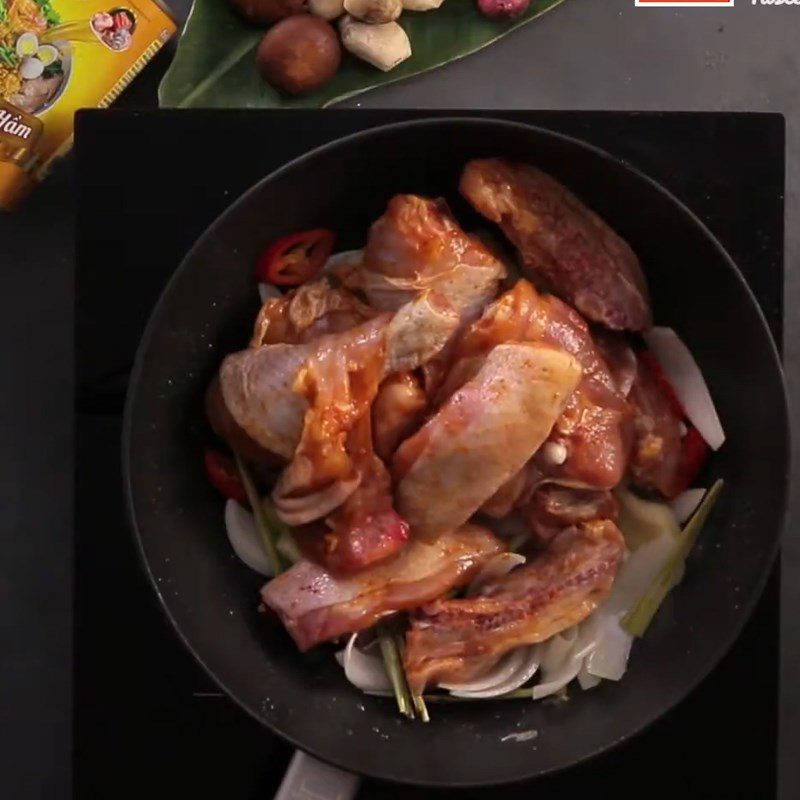 Step 2 Marinate the chicken for Spicy Sour Chicken Mushroom Hotpot
