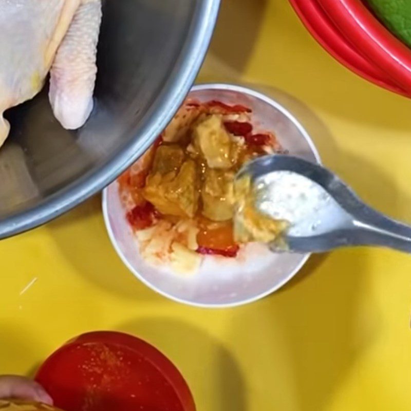 Step 2 Marinate chicken Steamed chicken with sauce
