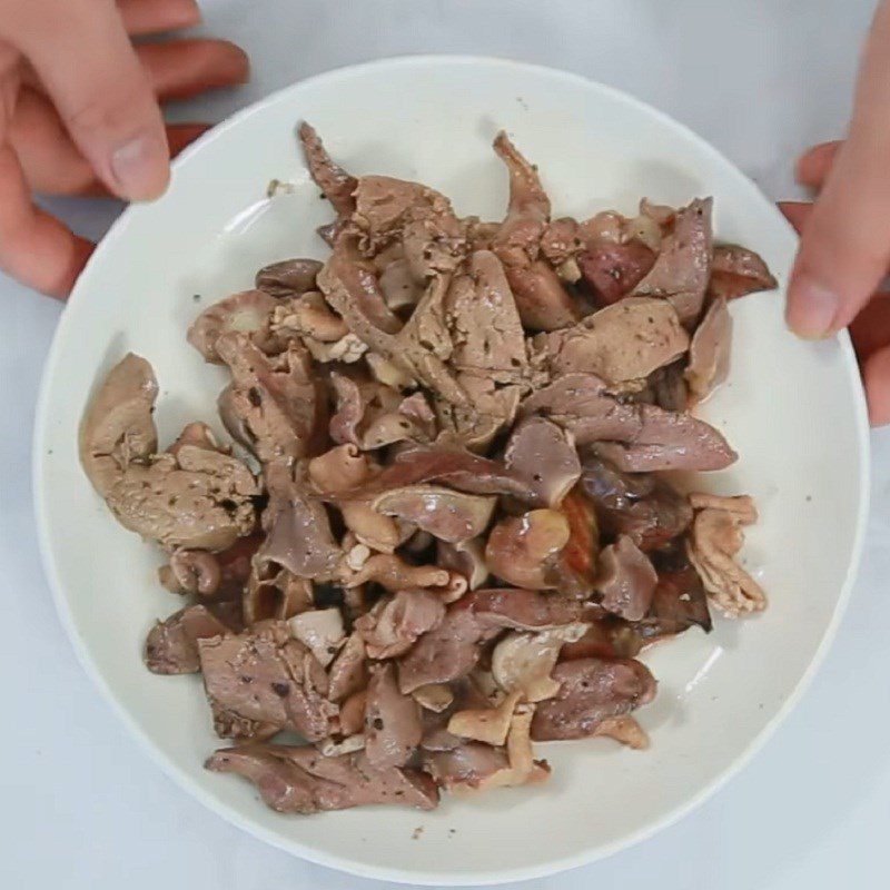 Step 2 Marinate Pork Heart for Stir-fried Su Su with Pork Heart