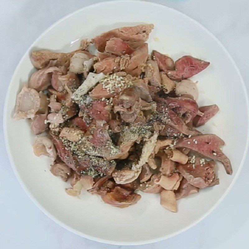 Step 2 Marinate Pork Heart for Stir-fried Su Su with Pork Heart