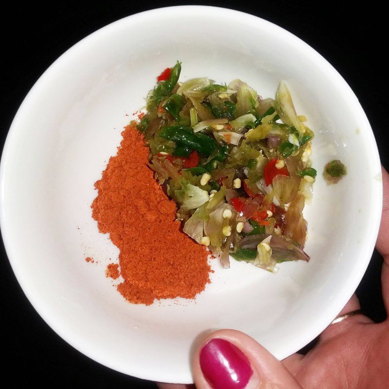 Step 2 Marinate the roe Tuna roe stew