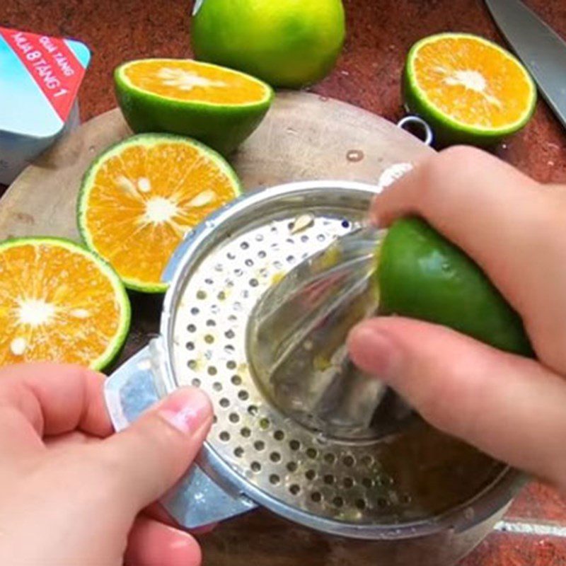 Step 1 Squeeze the orange Yogurt Orange