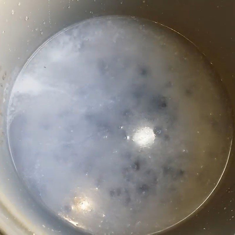 Step 1 Clean and cook black beans Corn bursting black beans