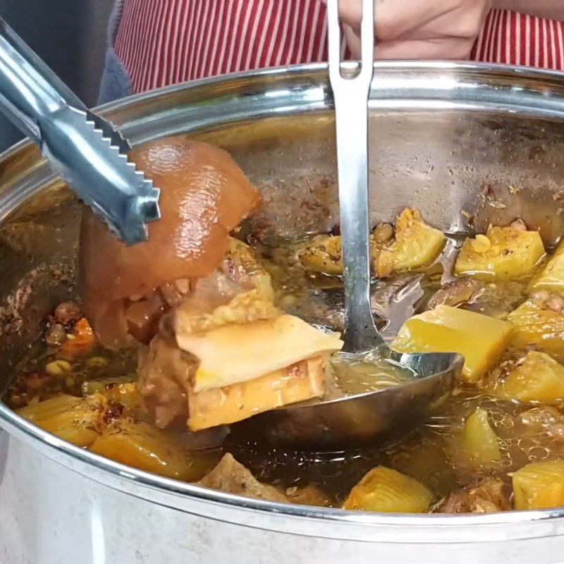 Step 6 Remove the simmered ingredients Beef porridge