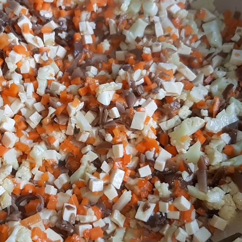 Step 1 Stir-fry vegetable filling for vegetarian spring rolls with tamarind sauce