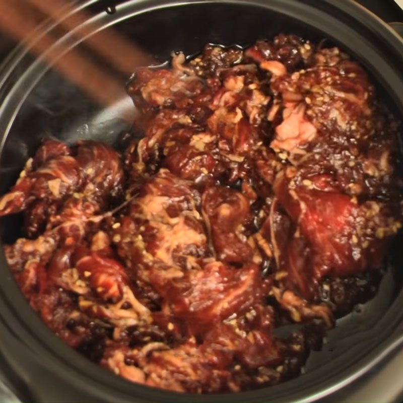 Step 4 Stir-fried beef Korean bulgogi beef soup